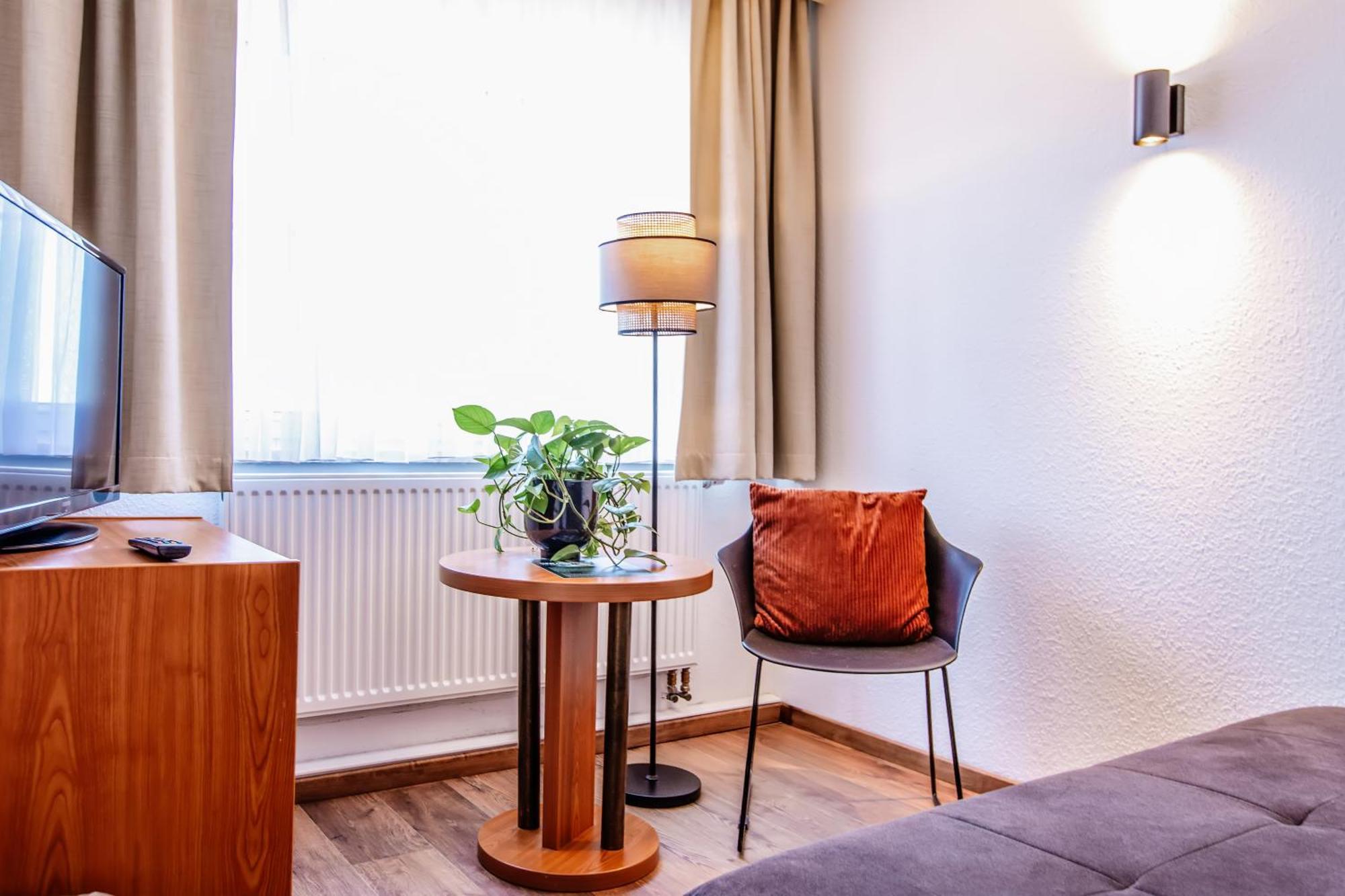 Hotel Und Restaurant Gartenstadt Ерфурт Екстер'єр фото