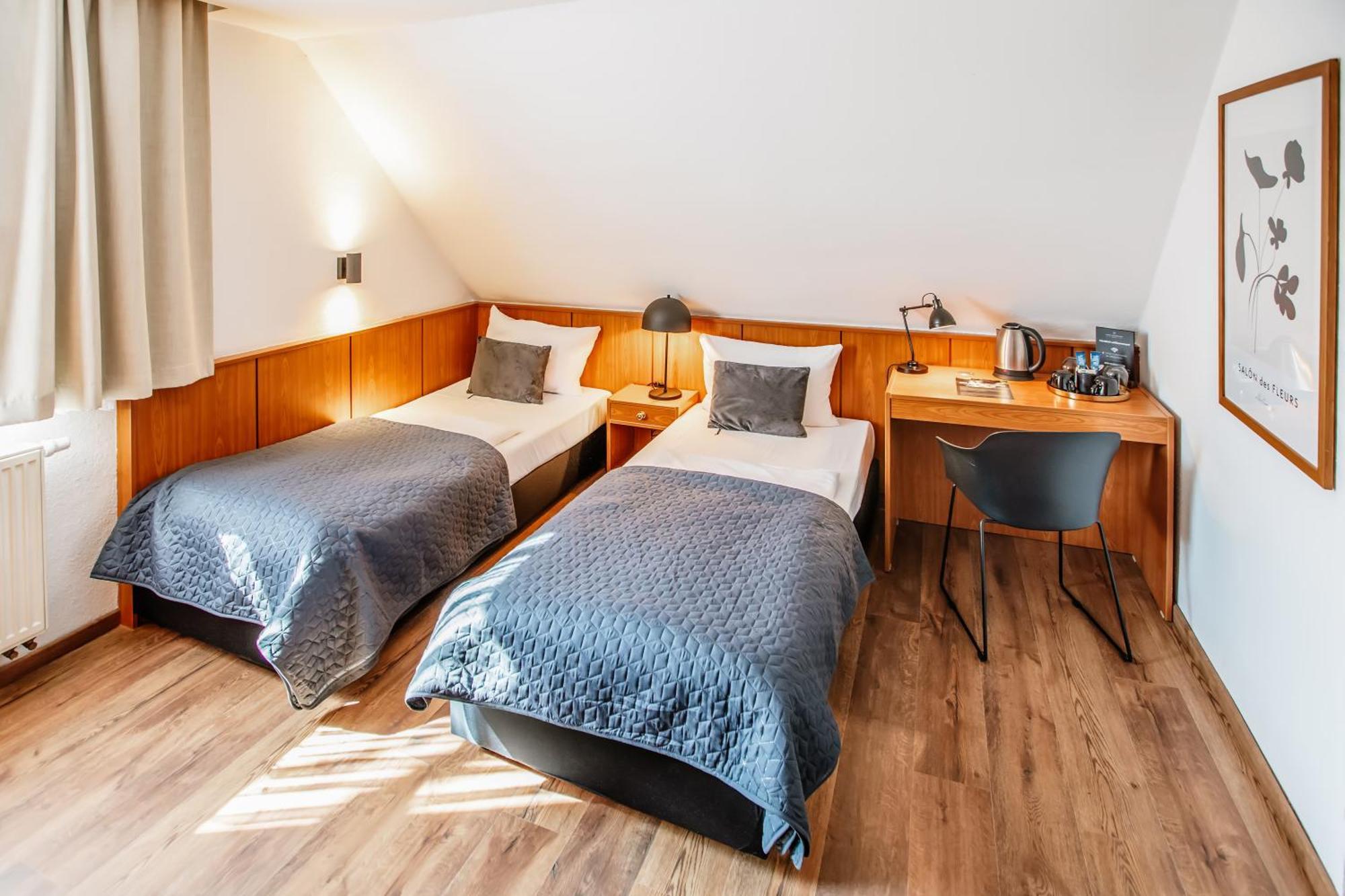 Hotel Und Restaurant Gartenstadt Ерфурт Екстер'єр фото